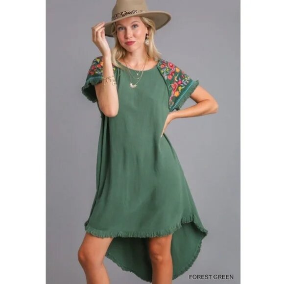 Umgee Dresses & Skirts - 🆕 NWT Umgee Embroidered Linen Blend High Low Dress Green Size S